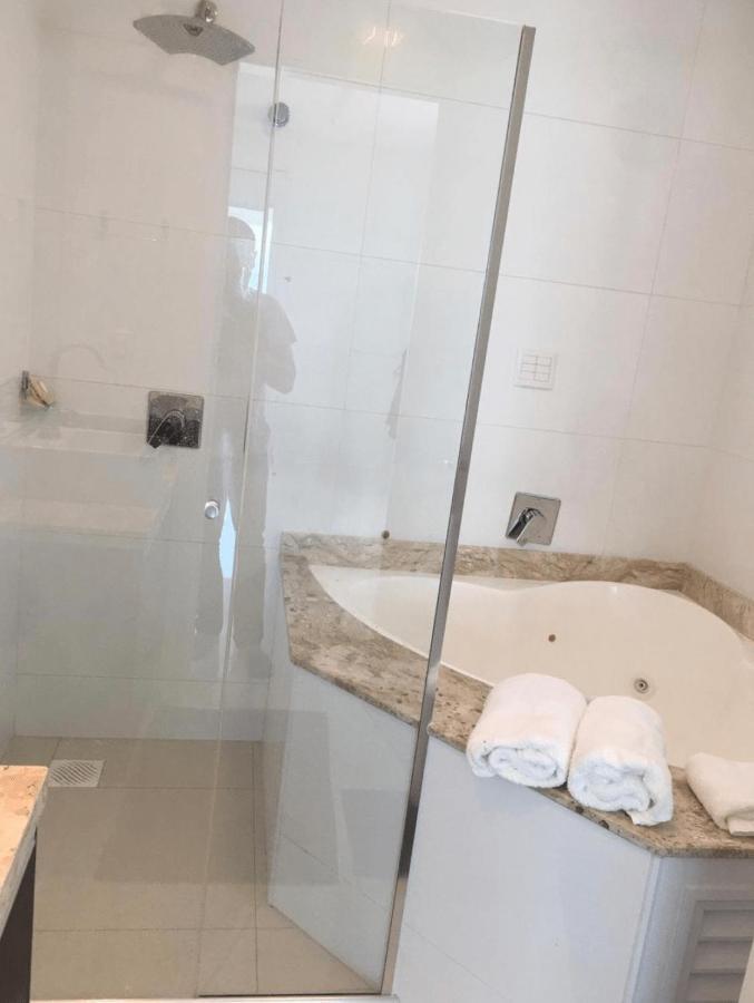 Cobertura Com Belissima Vista Para O Mar E Jacuzzi Itapema Exterior foto